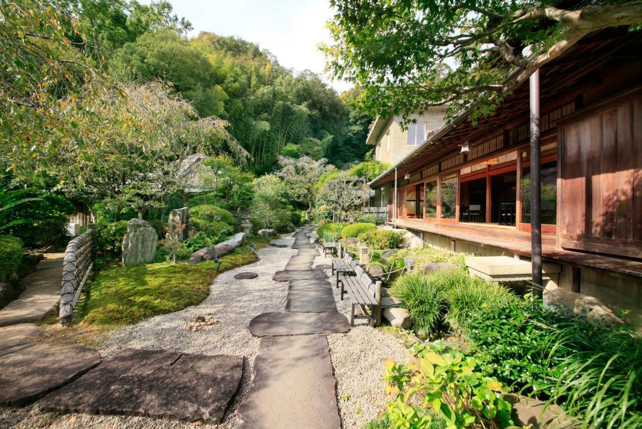Kona Besso Hotel Izunokuni Eksteriør billede