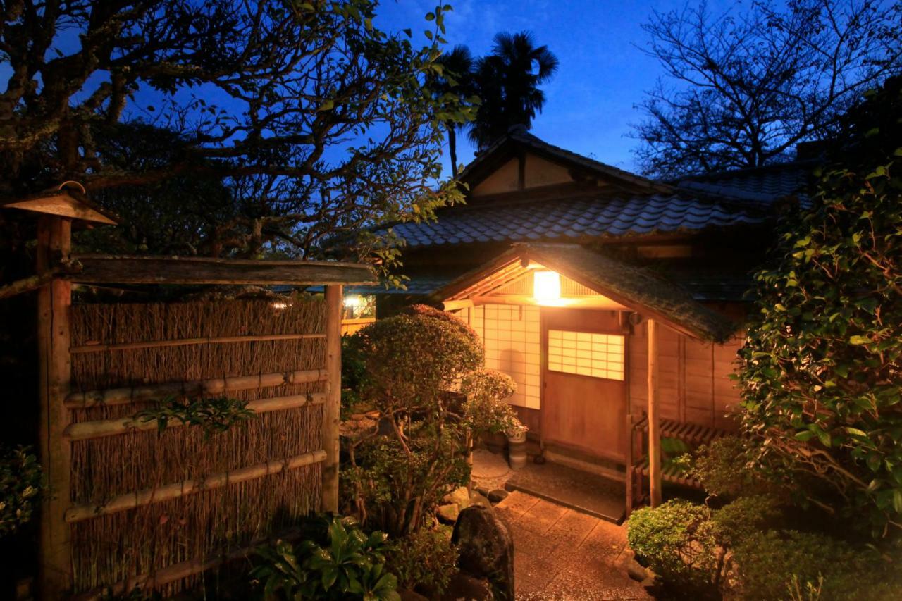 Kona Besso Hotel Izunokuni Eksteriør billede